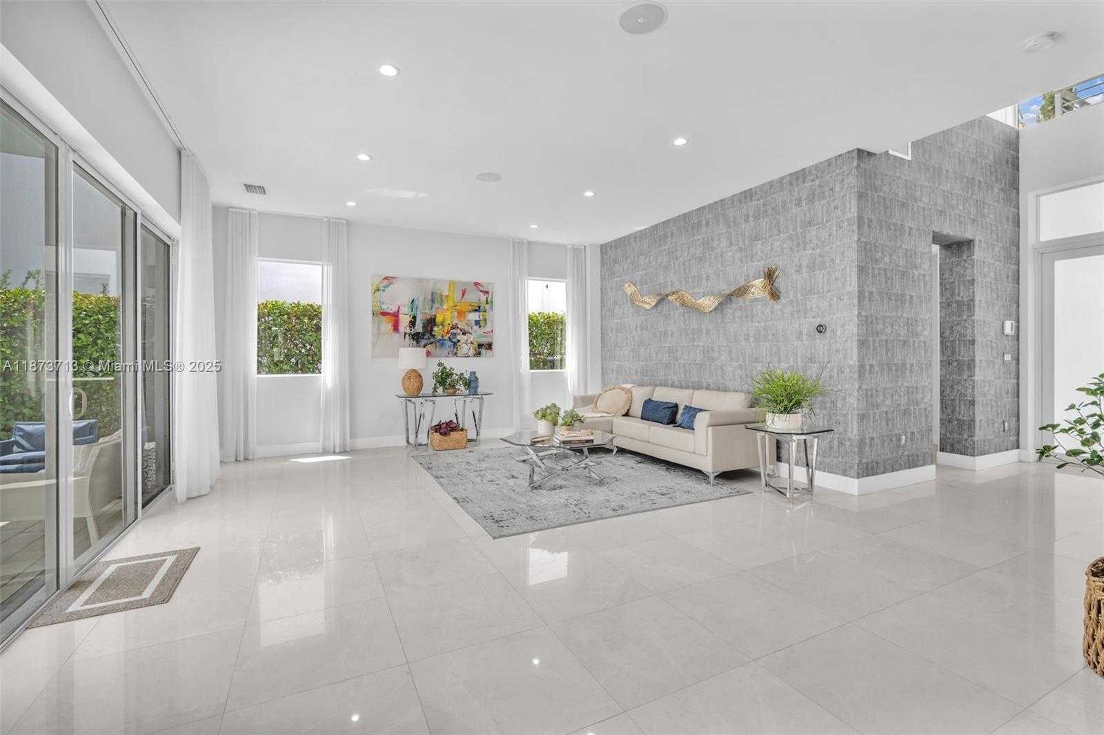 Small Image of 7457 NORTH WEST 101ST AVE, Doral Number 8