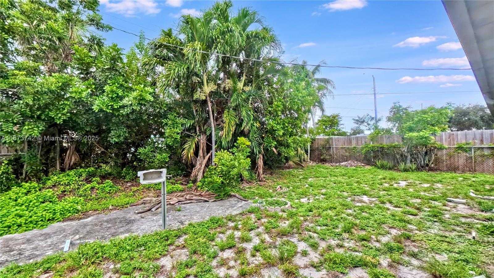 Small Image of 410 NORTH WEST 52 ST, Oakland Park Number 13