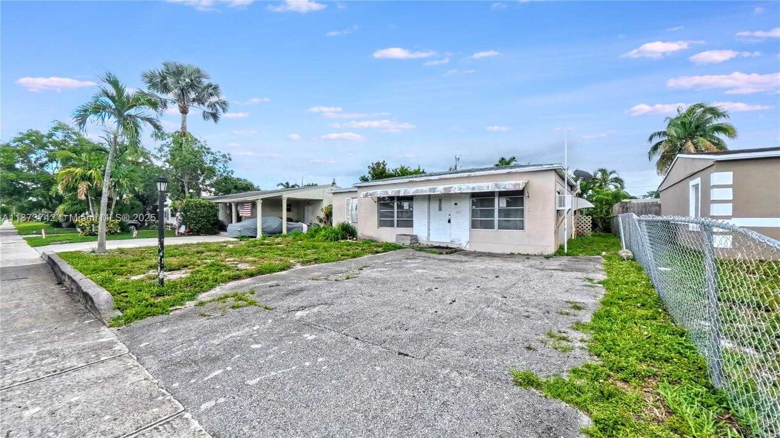 Small Image of 410 NORTH WEST 52 ST, Oakland Park Number 2