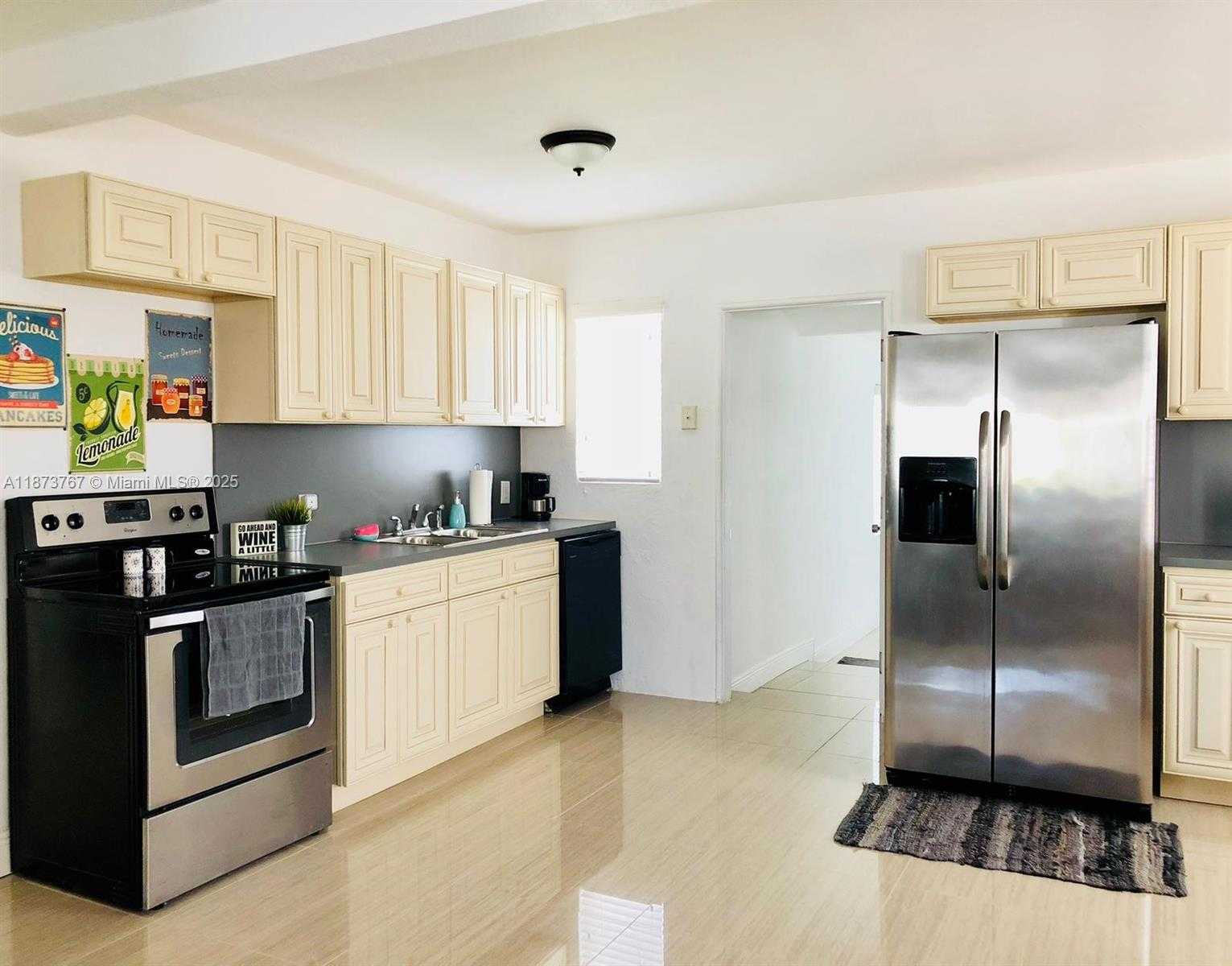 Small Image of 1501 NORTH EAST 3RD AVE, Fort Lauderdale Number 13