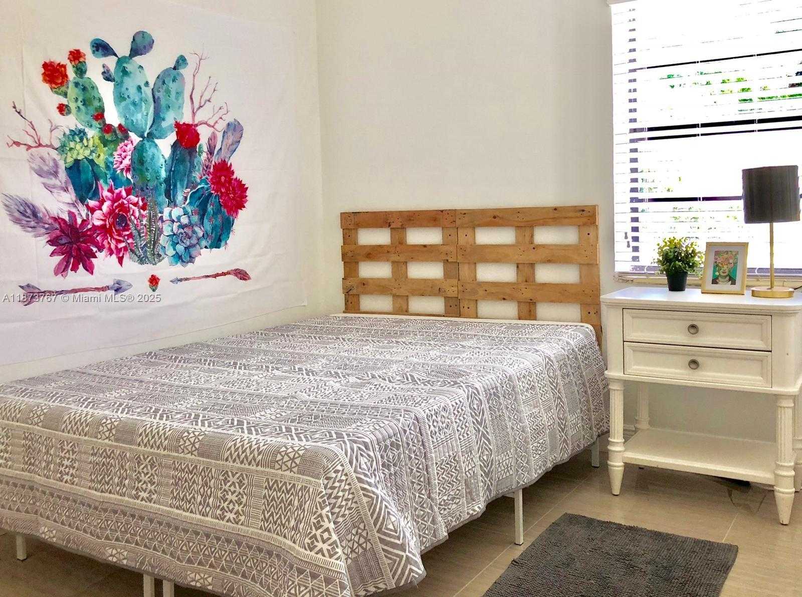 Small Image of 1501 NORTH EAST 3RD AVE, Fort Lauderdale Number 19
