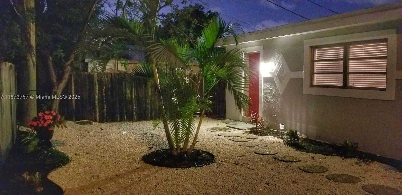 Small Image of 1501 NORTH EAST 3RD AVE, Fort Lauderdale Number 2