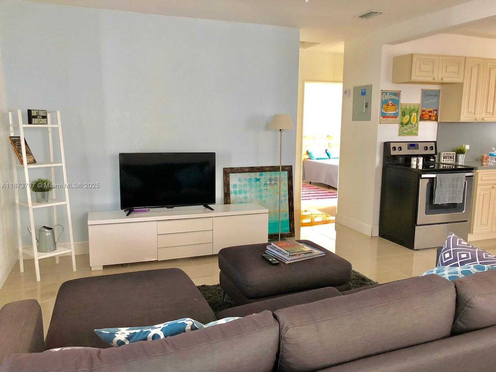 Small Image of 1501 NORTH EAST 3RD AVE, Fort Lauderdale Number 6