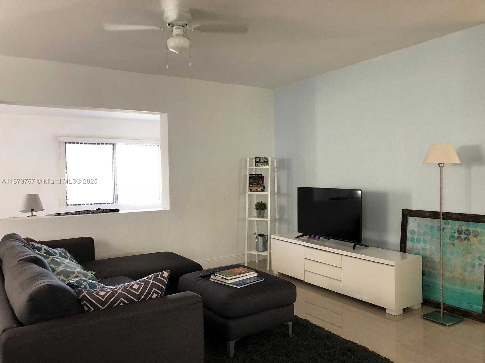 Small Image of 1501 NORTH EAST 3RD AVE, Fort Lauderdale Number 7