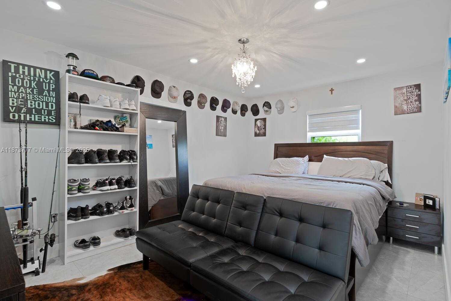 Small Image of 20100 SOUTH WEST 182ND AVE, Miami Number 36