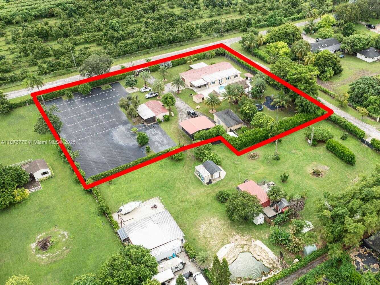 Small Image of 20100 SOUTH WEST 182ND AVE, Miami Number 44