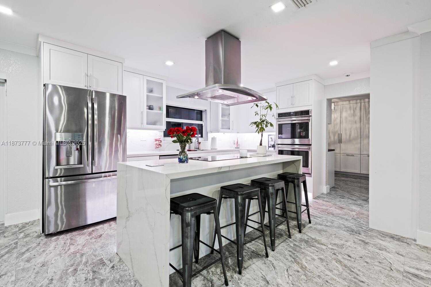 Small Image of 20100 SOUTH WEST 182ND AVE, Miami Number 9