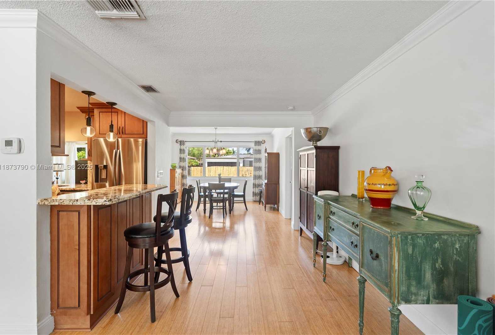 Small Image of 1107 WASHINGTON ST, Hollywood Number 10