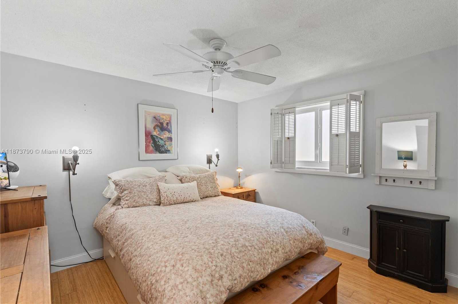 Small Image of 1107 WASHINGTON ST, Hollywood Number 21