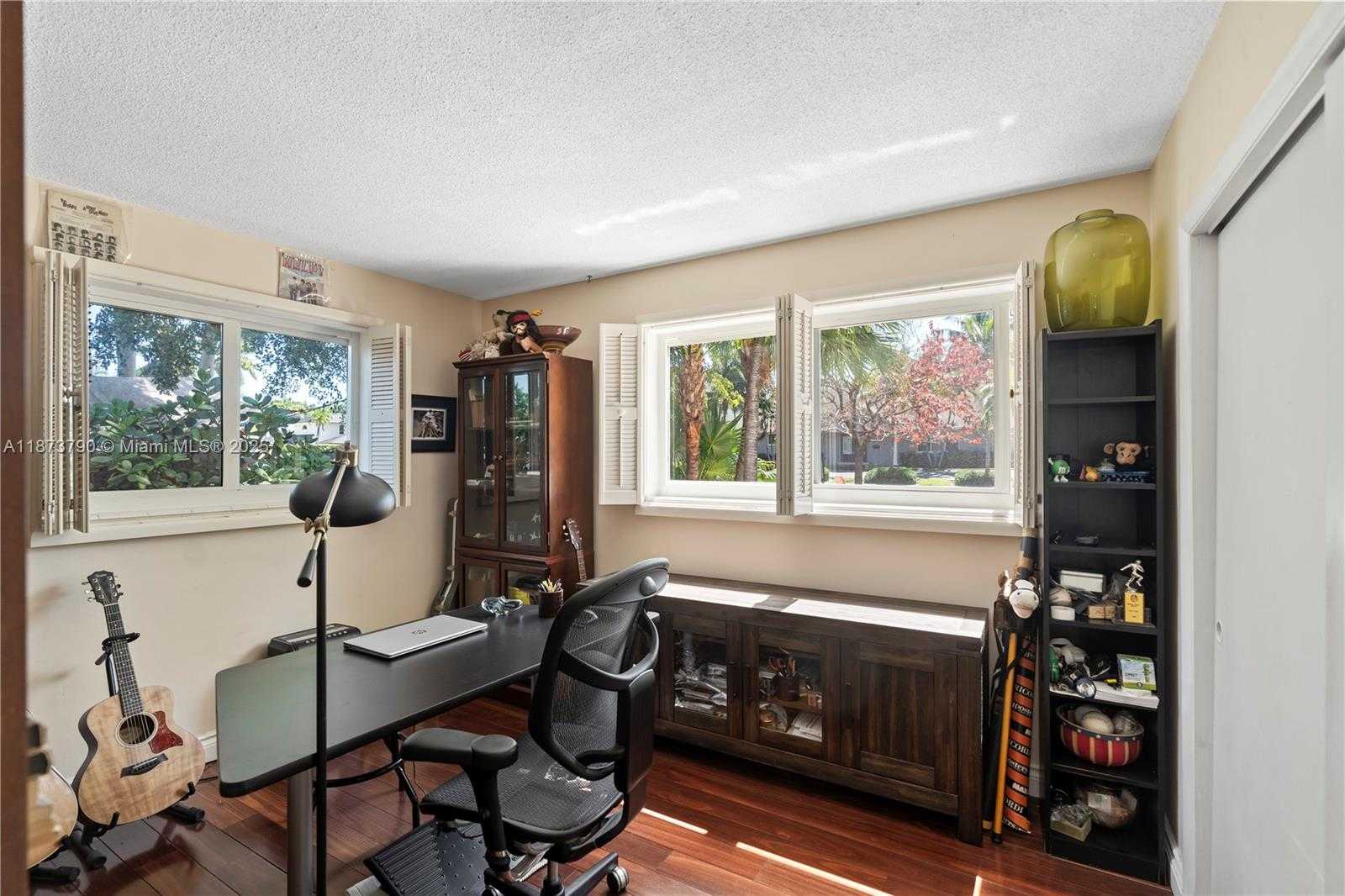 Small Image of 1107 WASHINGTON ST, Hollywood Number 25