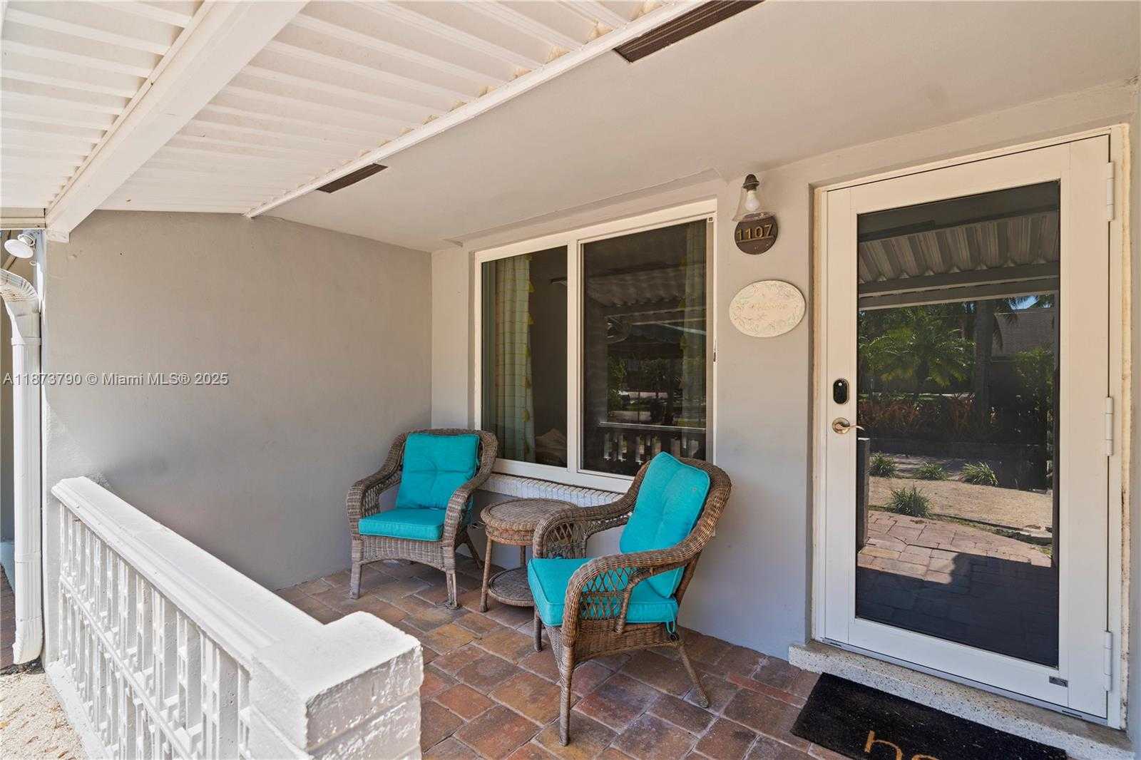 Small Image of 1107 WASHINGTON ST, Hollywood Number 5