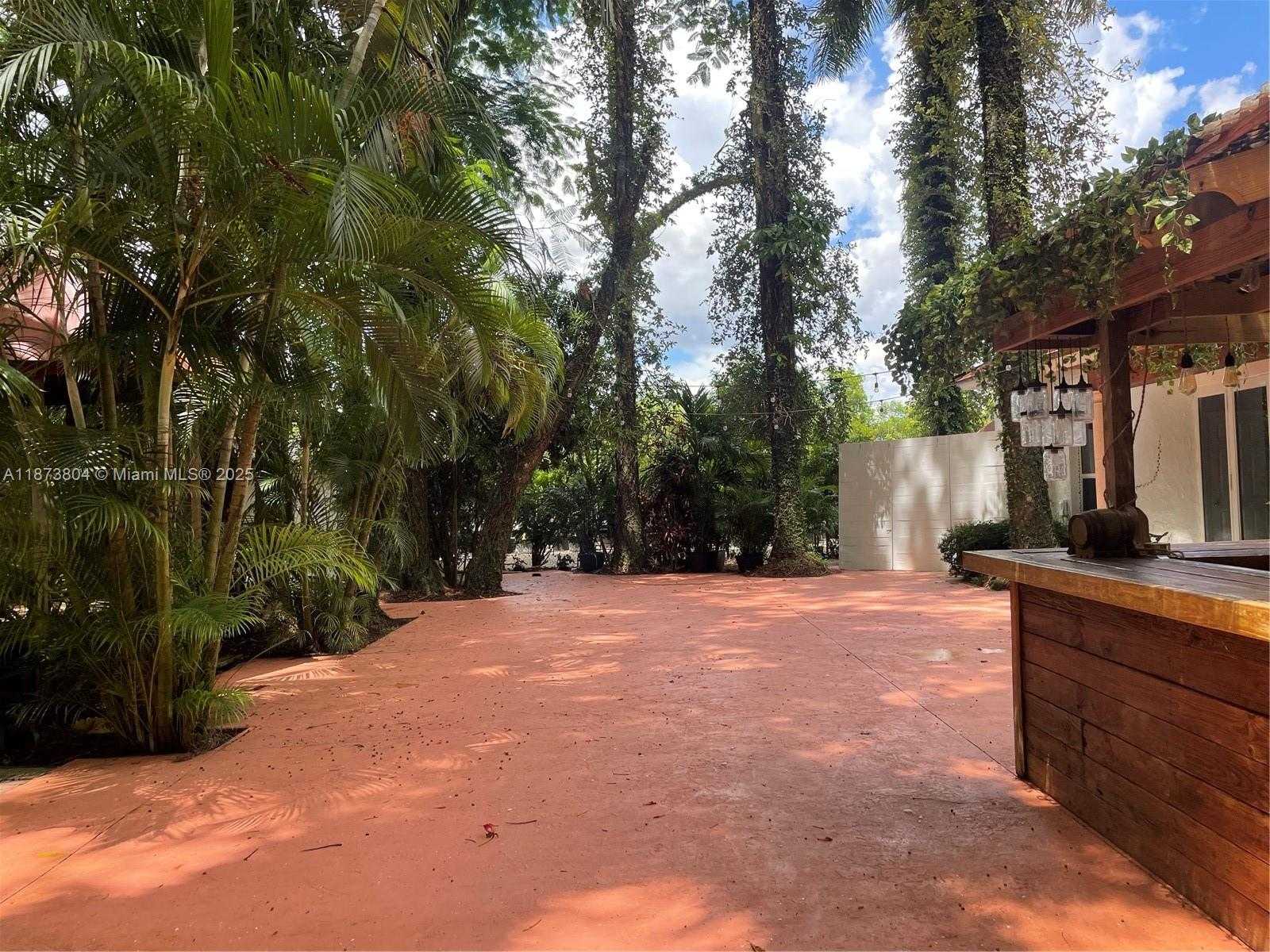 Small Image of 23550 SOUTH WEST 187TH AVE, Homestead Number 4