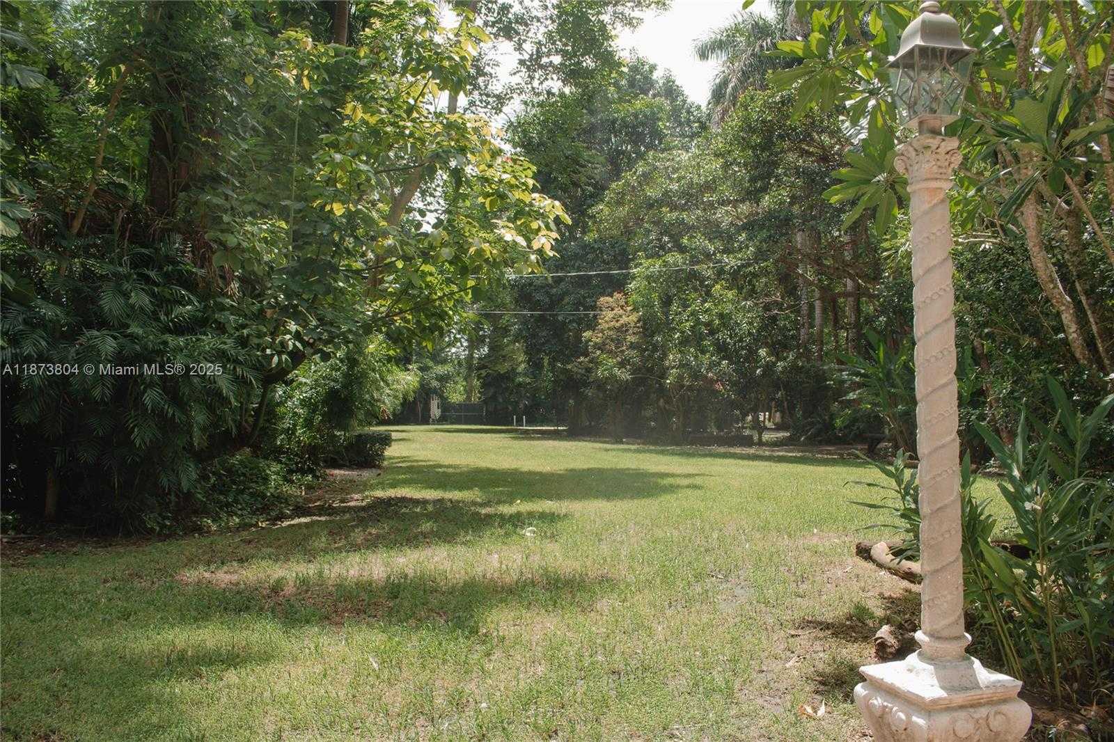 Small Image of 23550 SOUTH WEST 187TH AVE, Homestead Number 8