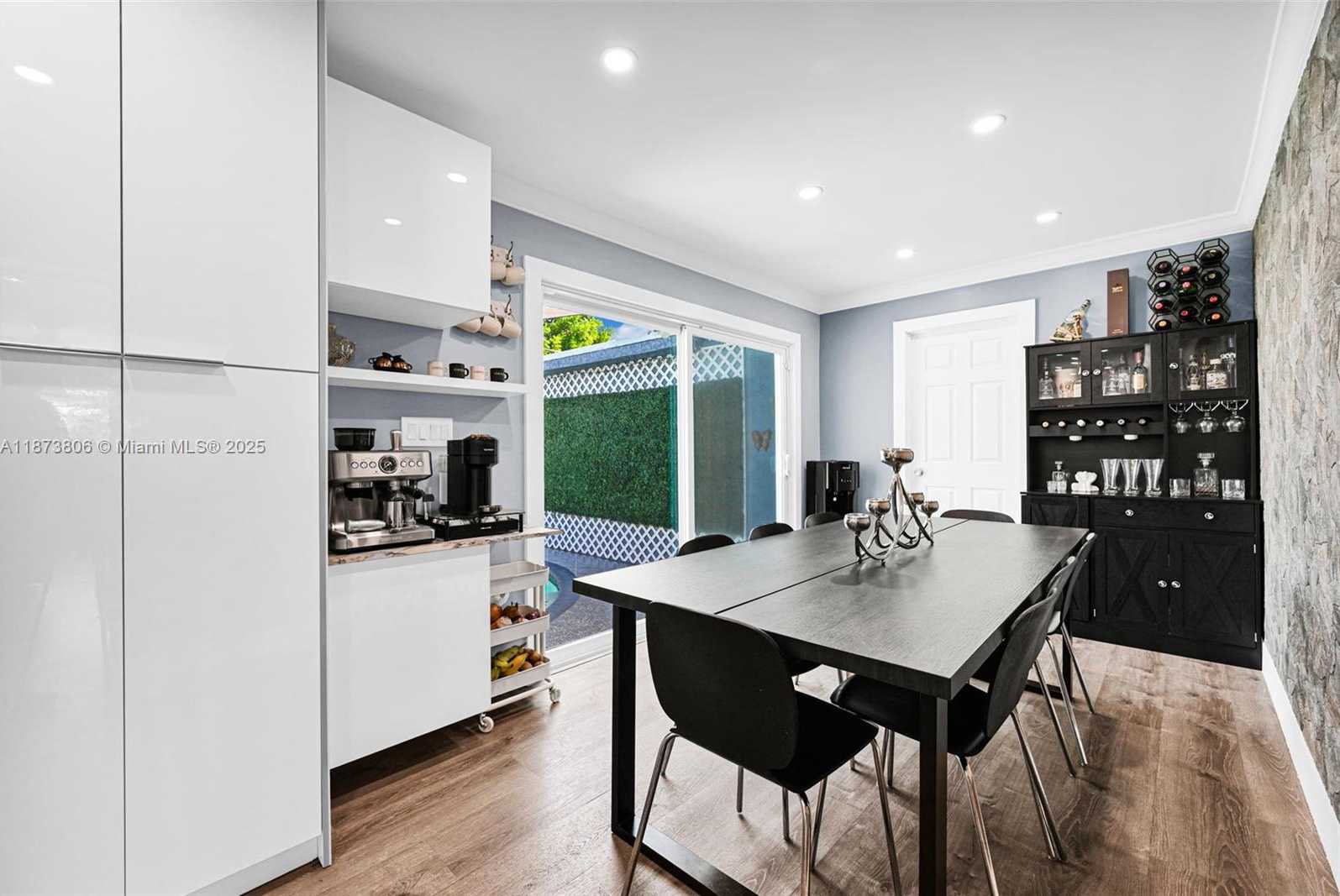 Small Image of 7905 RAMONA ST, Miramar Number 11