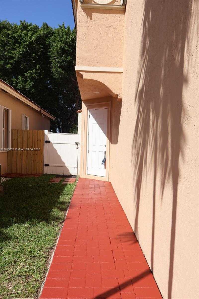Small Image of 2240 NORTH EAST 37TH TER, Homestead Number 3