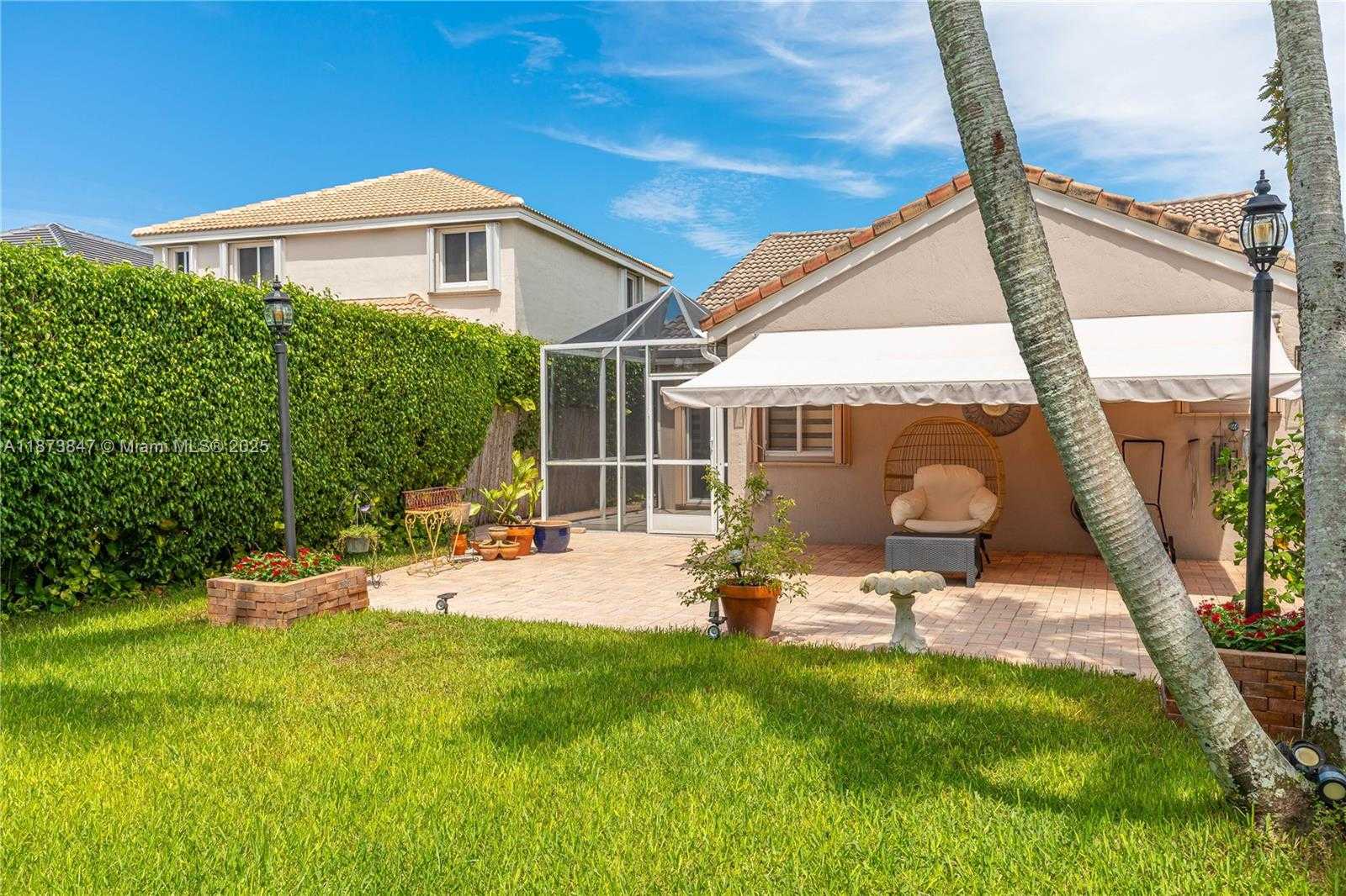 Small Image of 1433 SABAL TRL, Weston Number 30