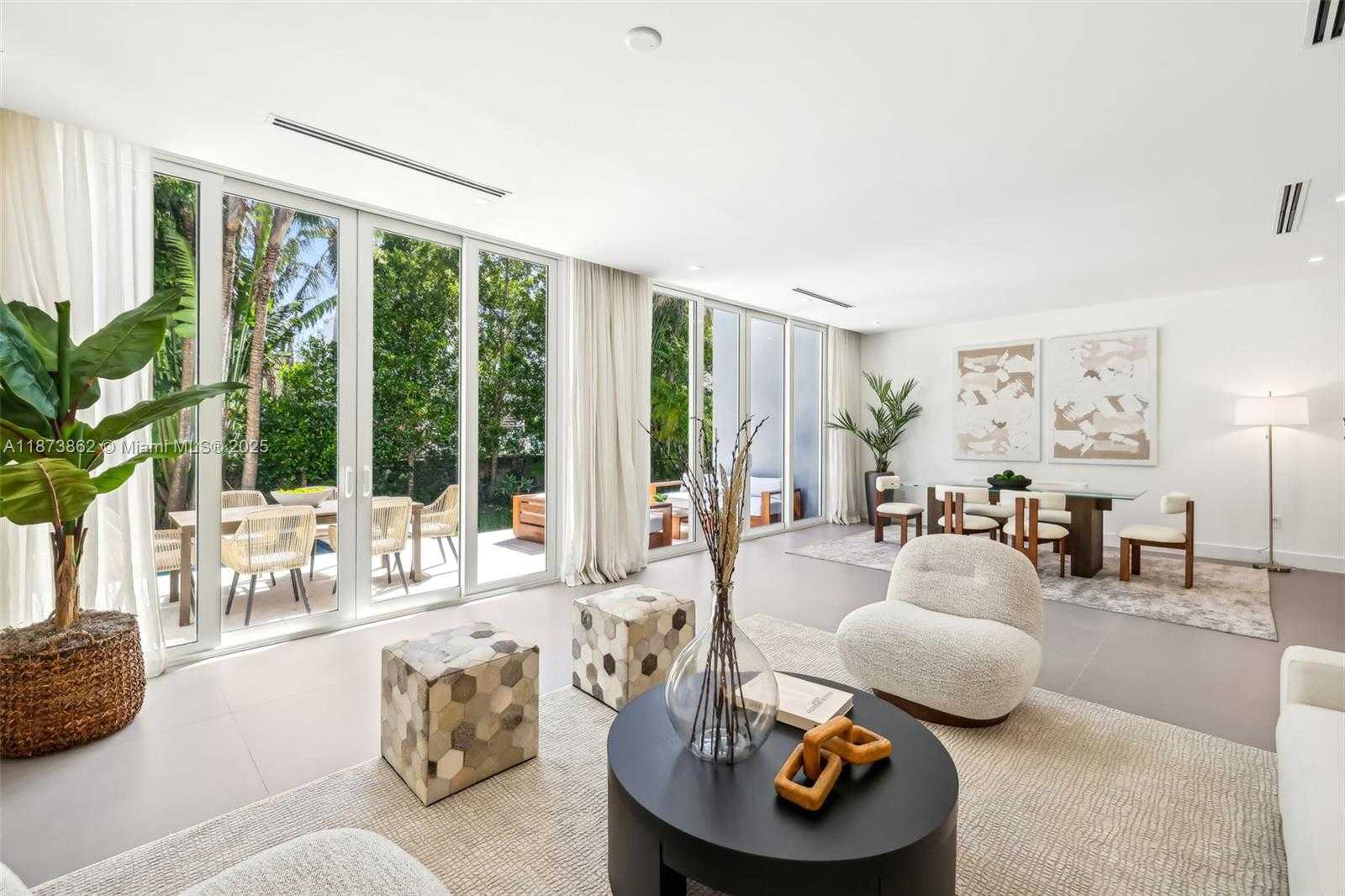 Small Image of 425 HARBOR DR, Key Biscayne Number 13