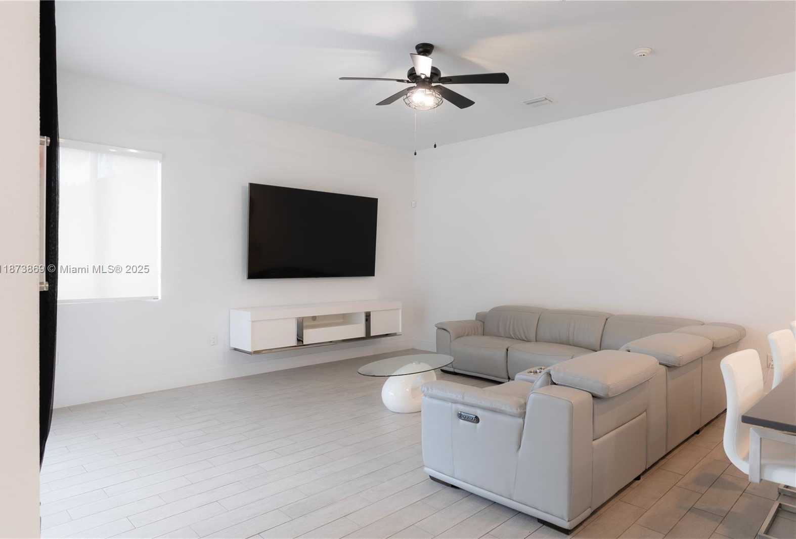 Small Image of 32352 SOUTH WEST 199TH PL, Homestead Number 10