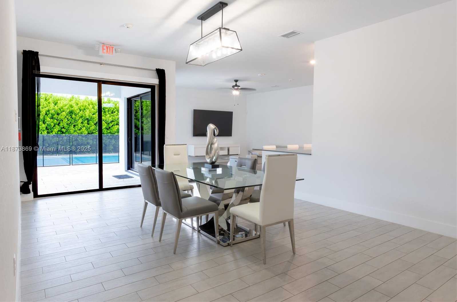 Small Image of 32352 SOUTH WEST 199TH PL, Homestead Number 9