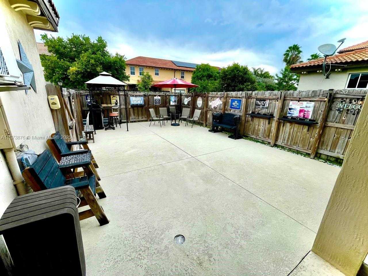 Small Image of 11623 SOUTH WEST 244TH LN, Homestead Number 16