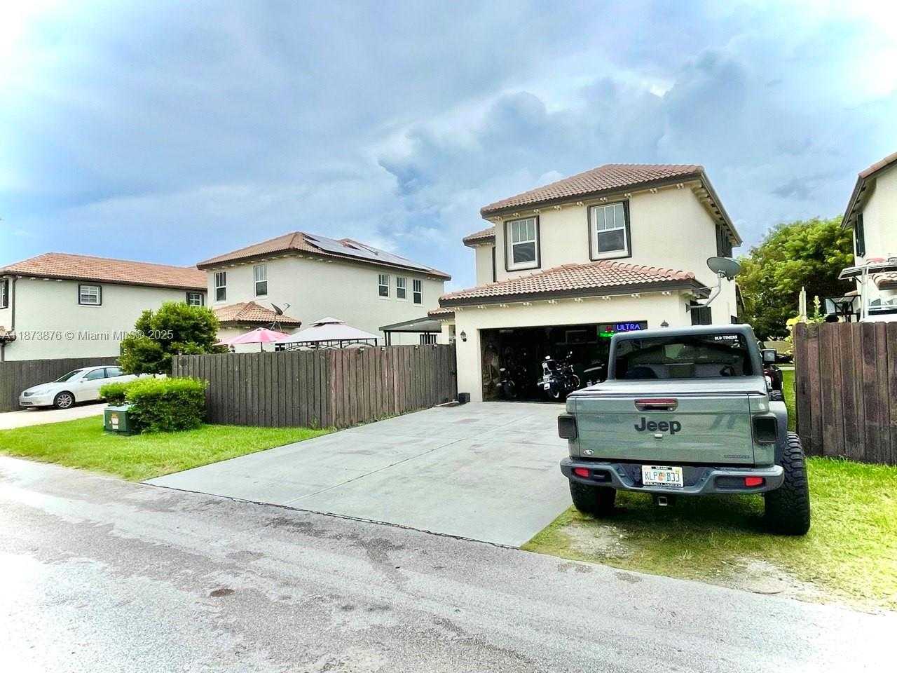 Small Image of 11623 SOUTH WEST 244TH LN, Homestead Number 3