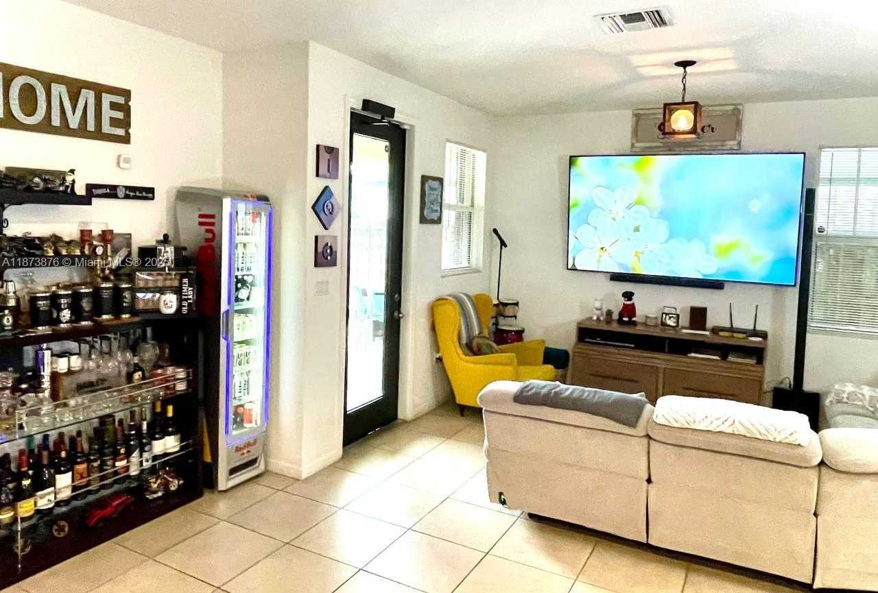 Small Image of 11623 SOUTH WEST 244TH LN, Homestead Number 36