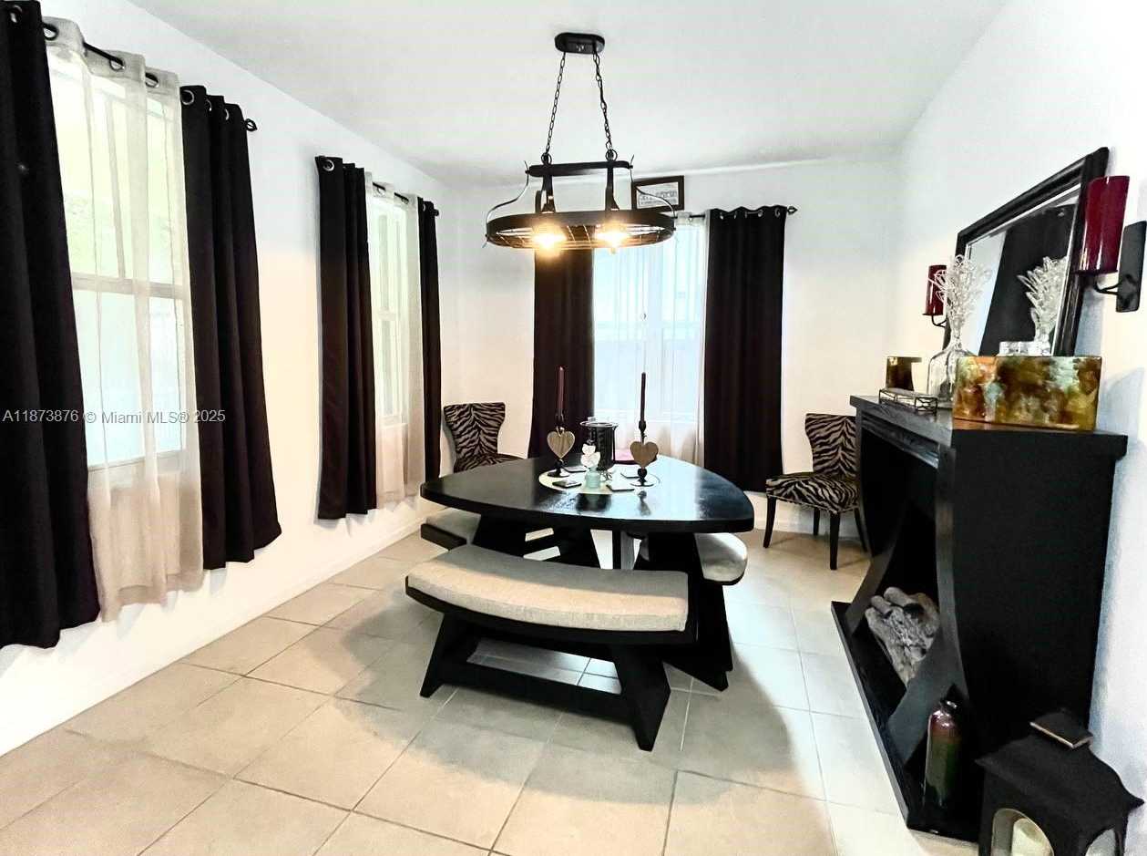 Small Image of 11623 SOUTH WEST 244TH LN, Homestead Number 42