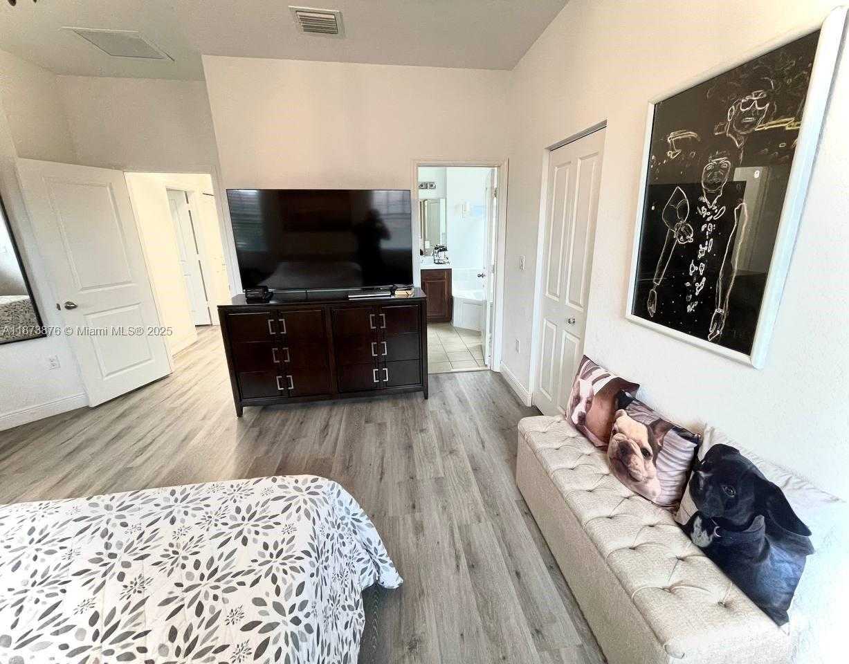 Small Image of 11623 SOUTH WEST 244TH LN, Homestead Number 76