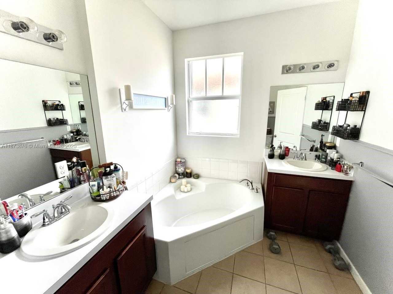 Small Image of 11623 SOUTH WEST 244TH LN, Homestead Number 78