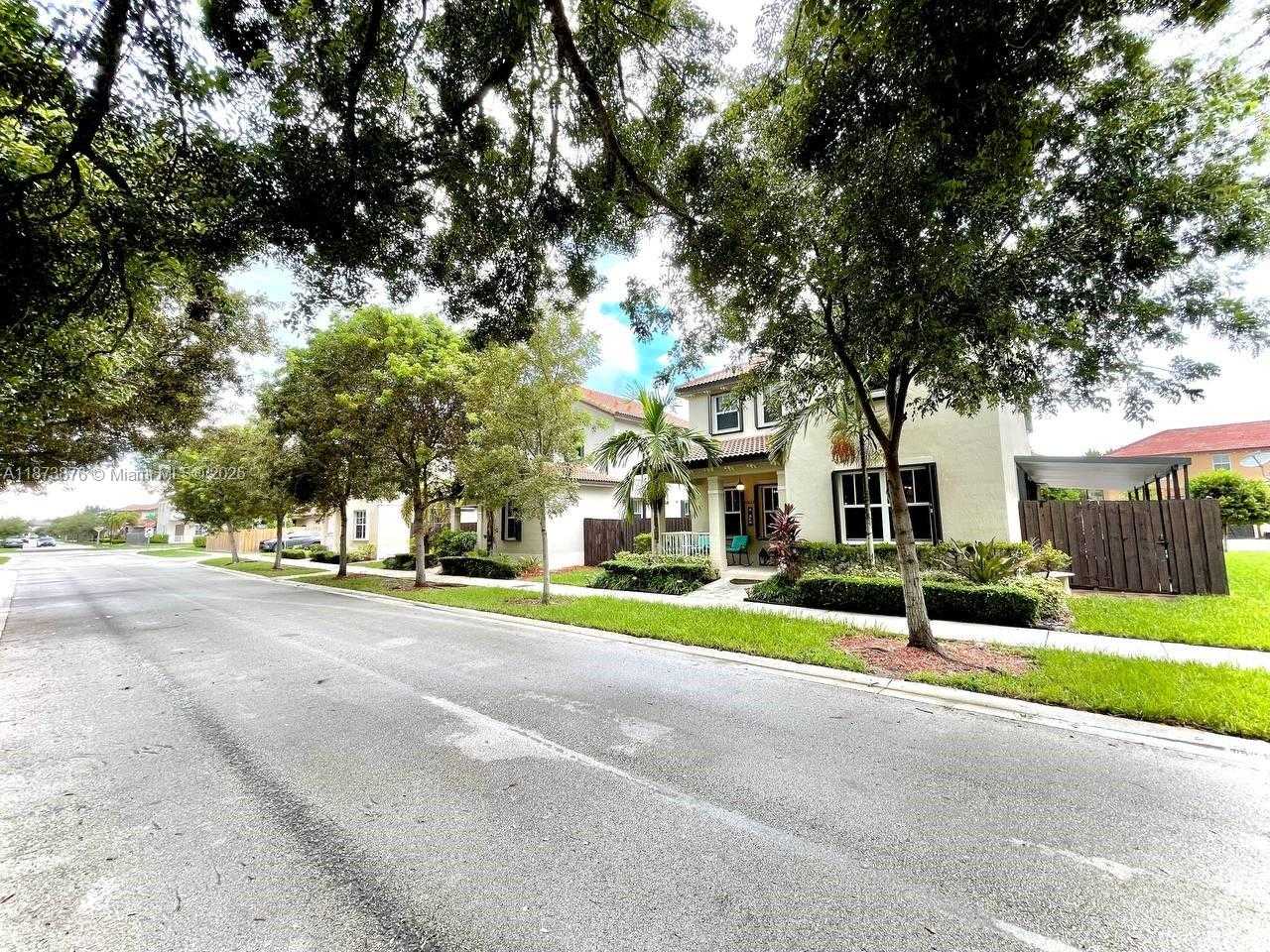 Small Image of 11623 SOUTH WEST 244TH LN, Homestead Number 87