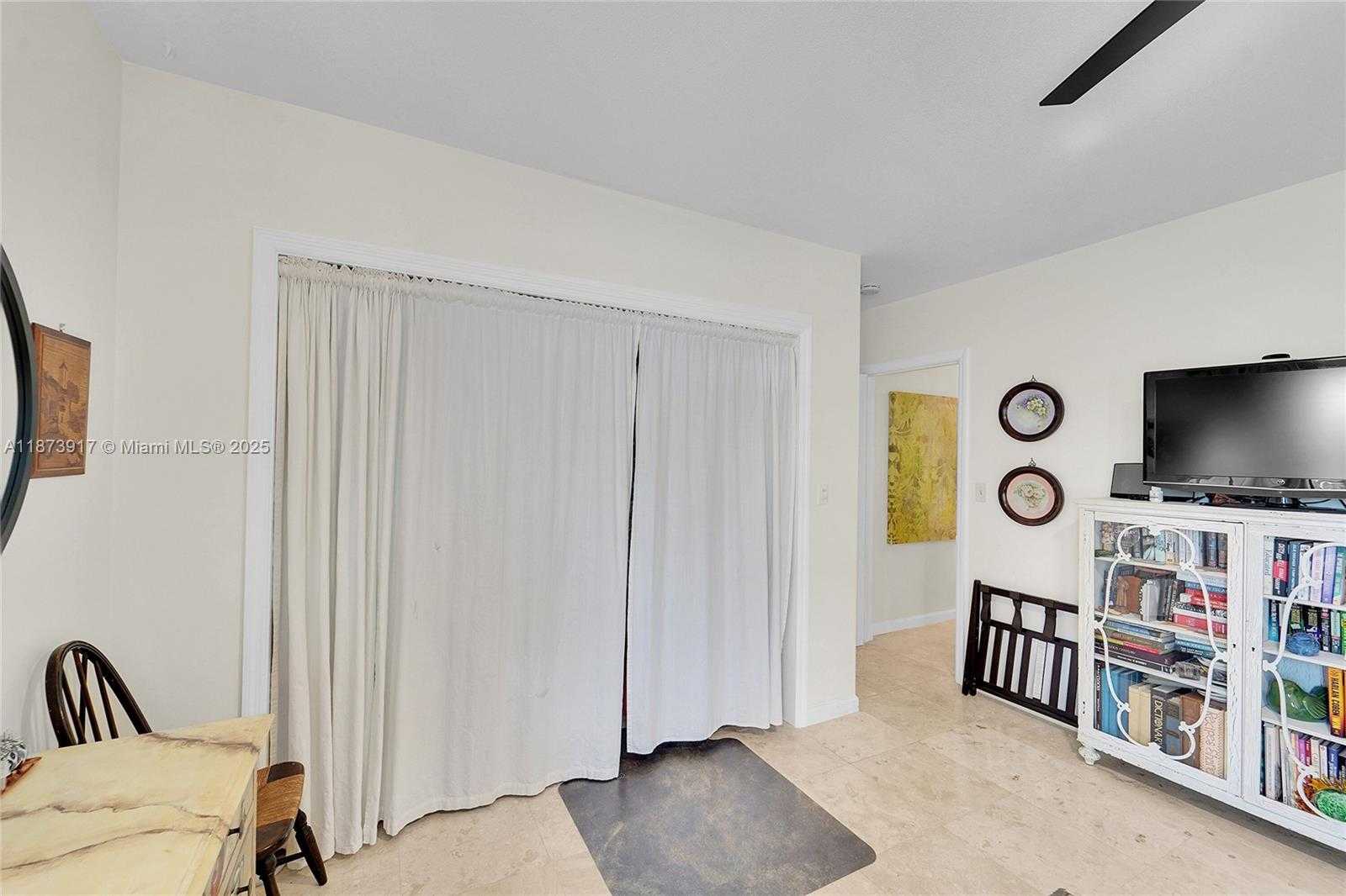 Small Image of 1431 SOUTH OCEAN BLVD #11, Lauderdale By The Sea Number 17