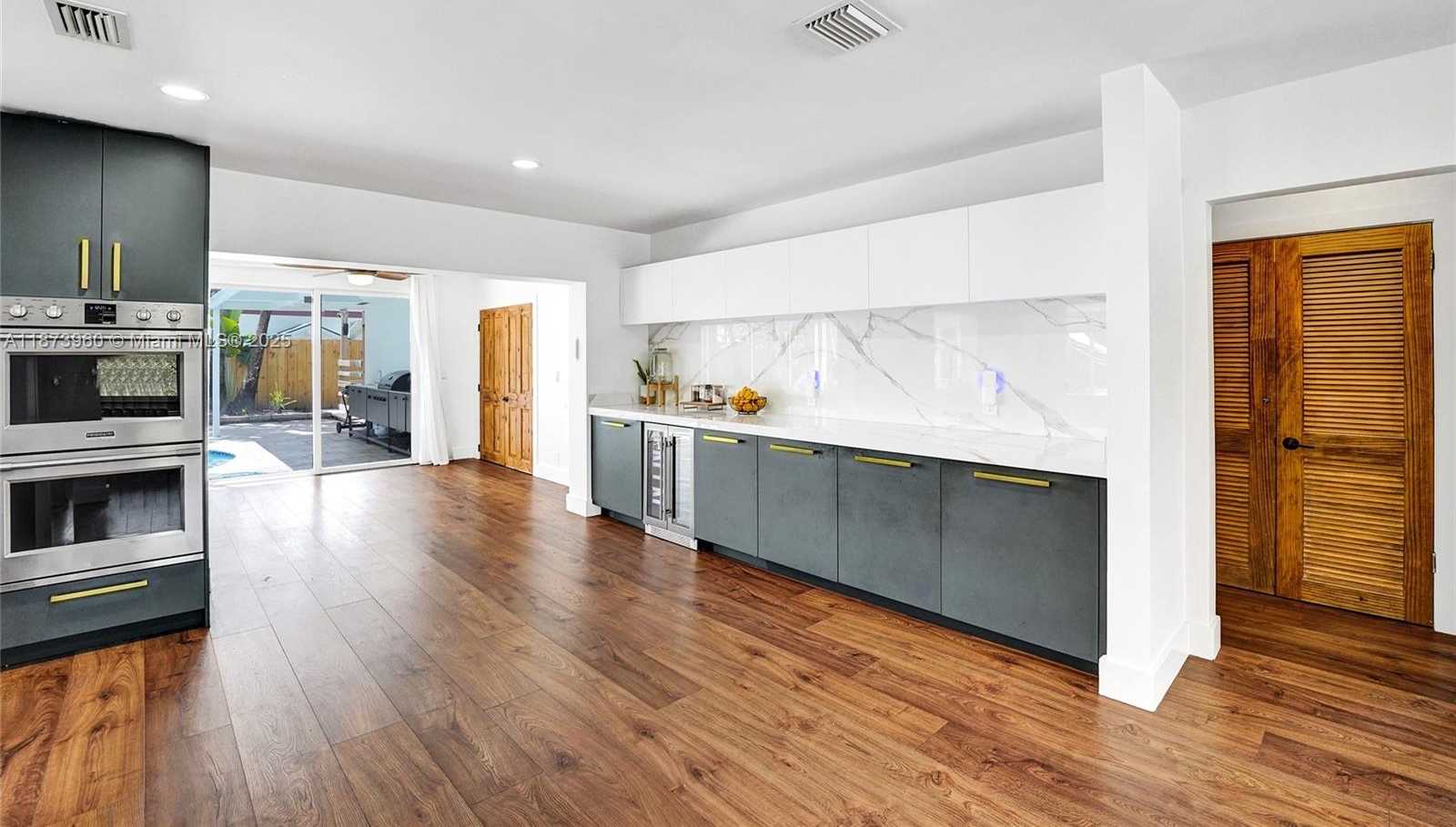 Small Image of 3350 NORTH 40TH ST, Hollywood Number 27
