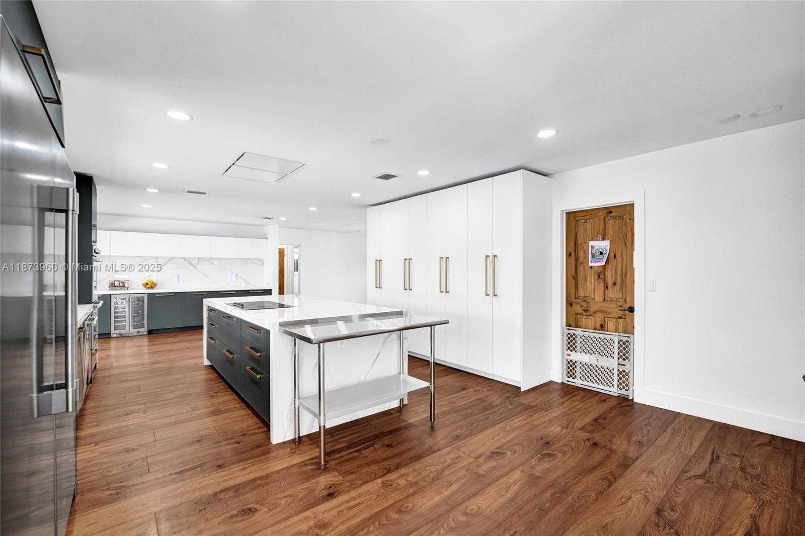 Small Image of 3350 NORTH 40TH ST, Hollywood Number 30