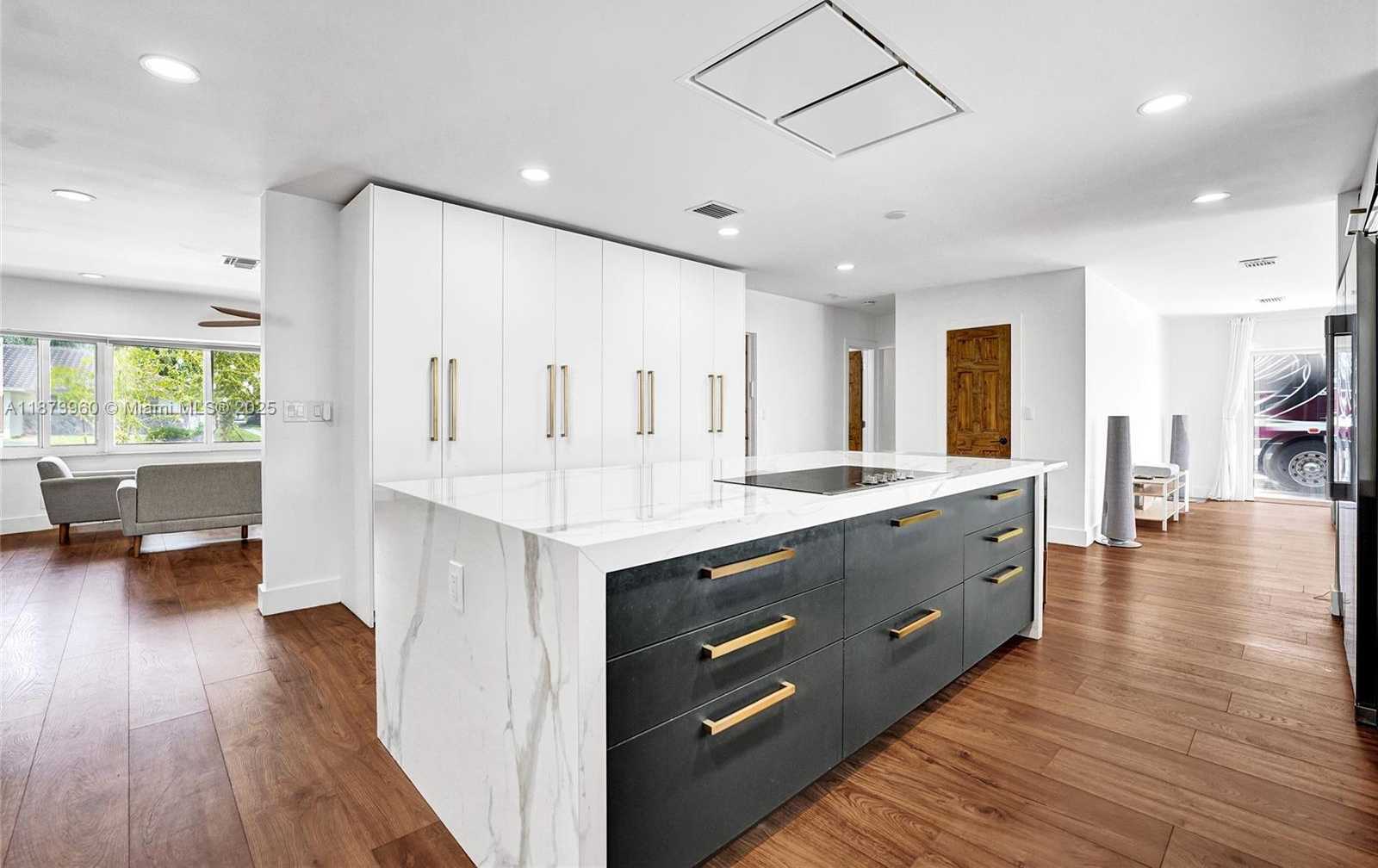 Small Image of 3350 NORTH 40TH ST, Hollywood Number 31