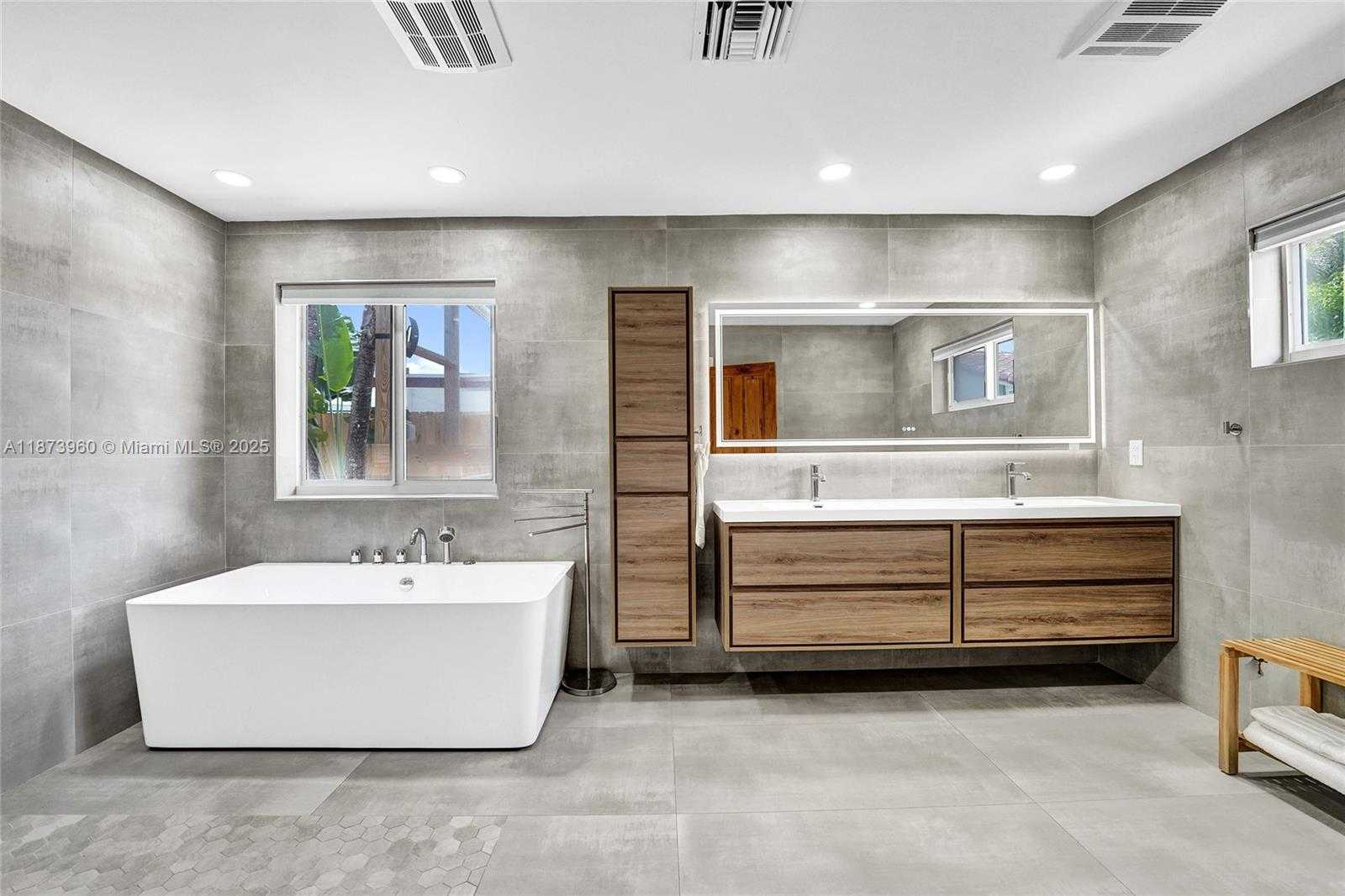 Small Image of 3350 NORTH 40TH ST, Hollywood Number 48