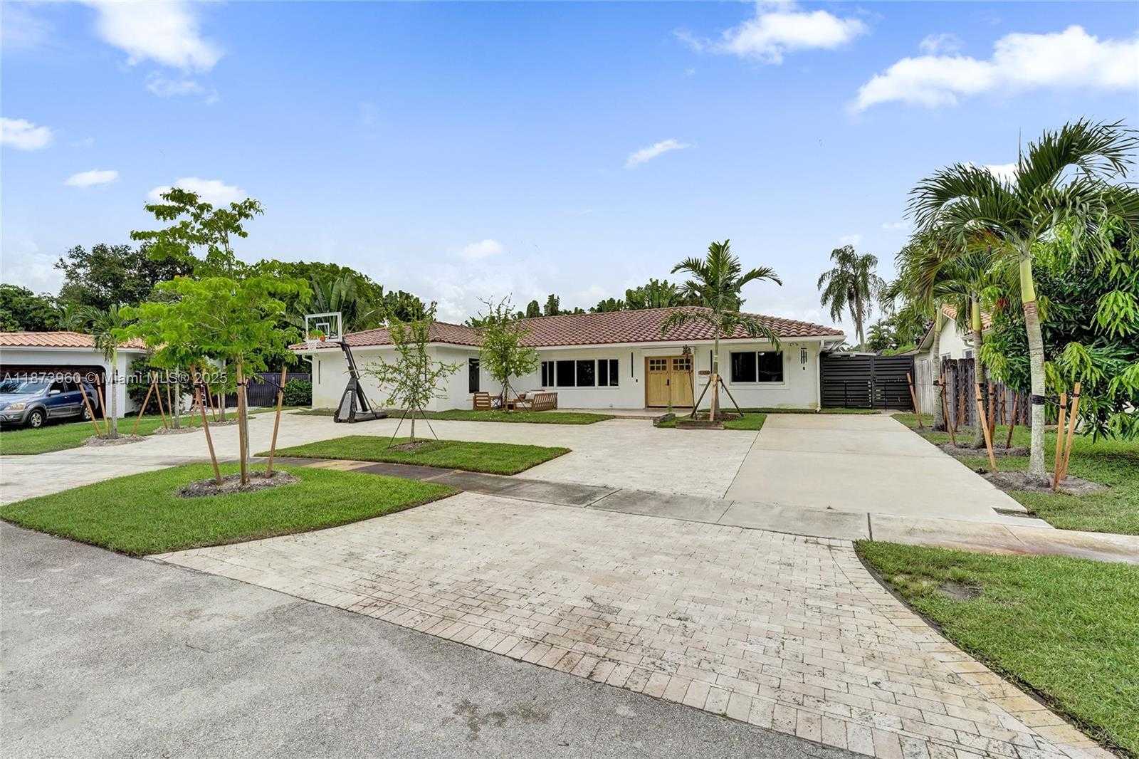 Small Image of 3350 NORTH 40TH ST, Hollywood Number 5