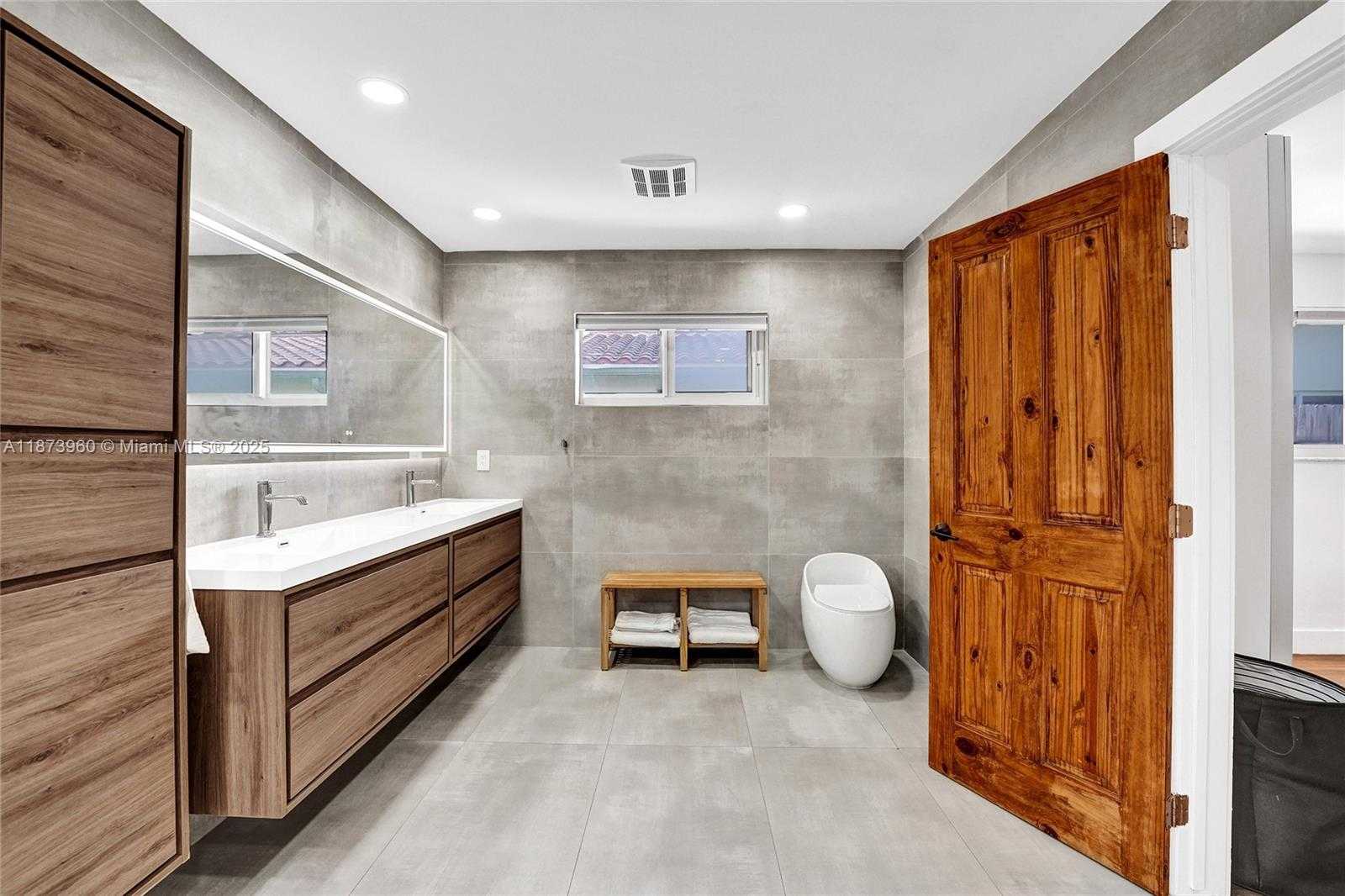 Small Image of 3350 NORTH 40TH ST, Hollywood Number 51