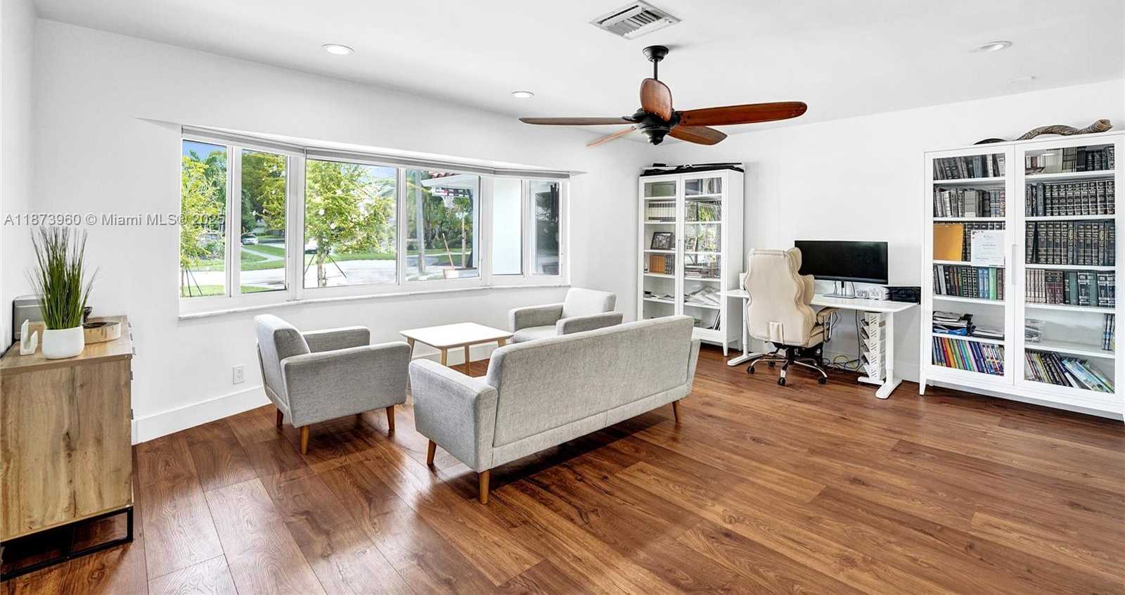 Small Image of 3350 NORTH 40TH ST, Hollywood Number 72