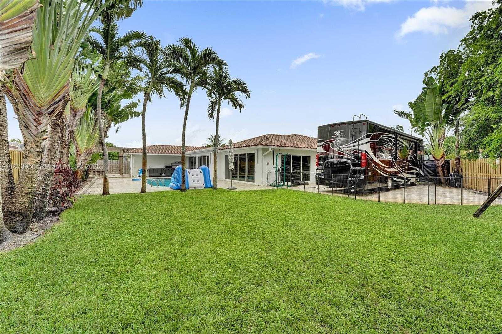 Small Image of 3350 NORTH 40TH ST, Hollywood Number 97