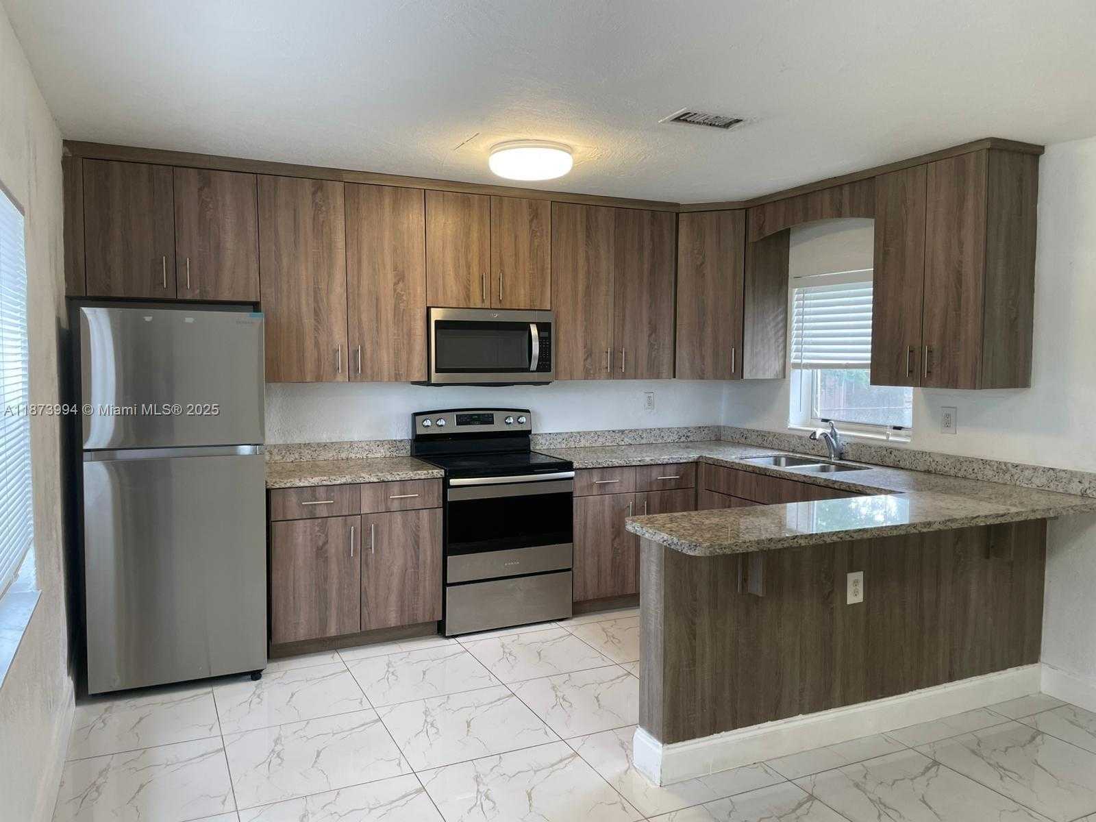 Small Image of 3111 NORTH WEST 4TH PL, Lauderhill Number 3