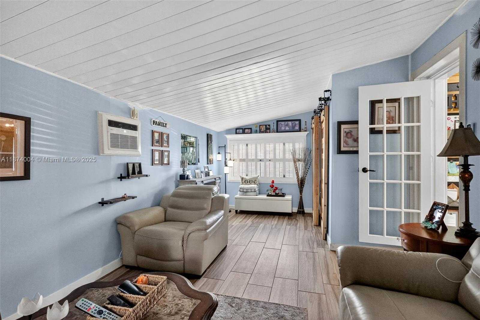 Small Image of 7120 WILSON ST, Hollywood Number 21