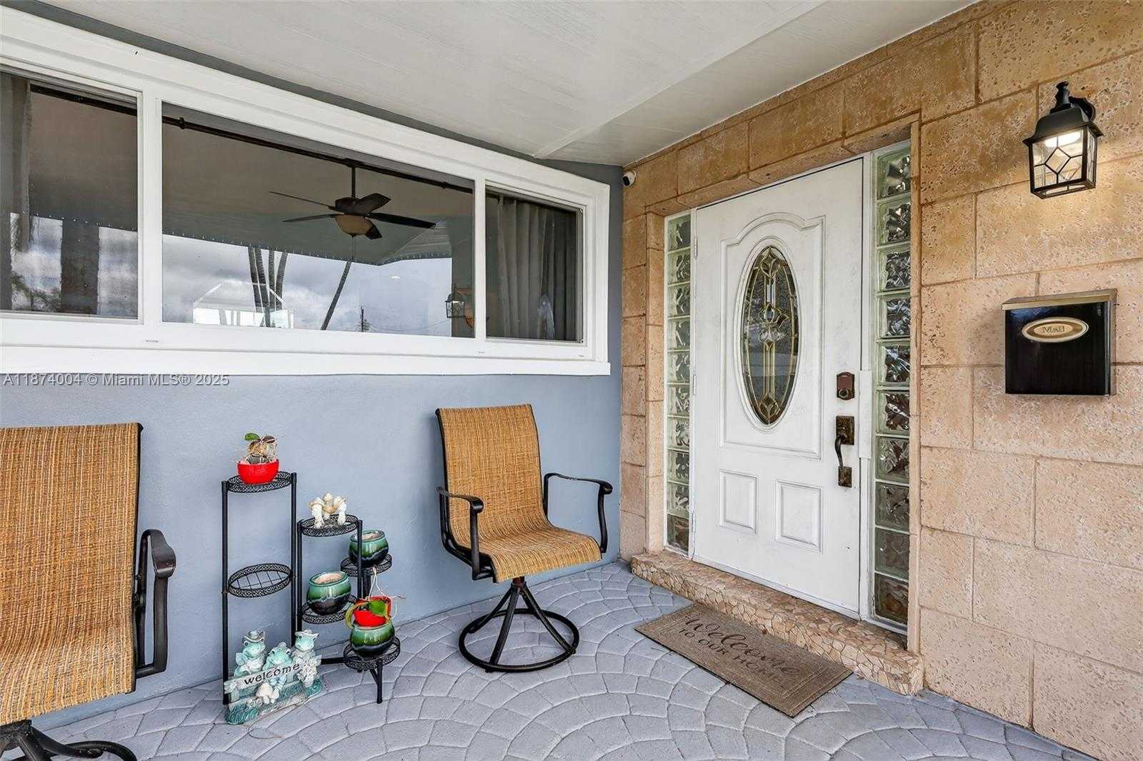 Small Image of 7120 WILSON ST, Hollywood Number 3