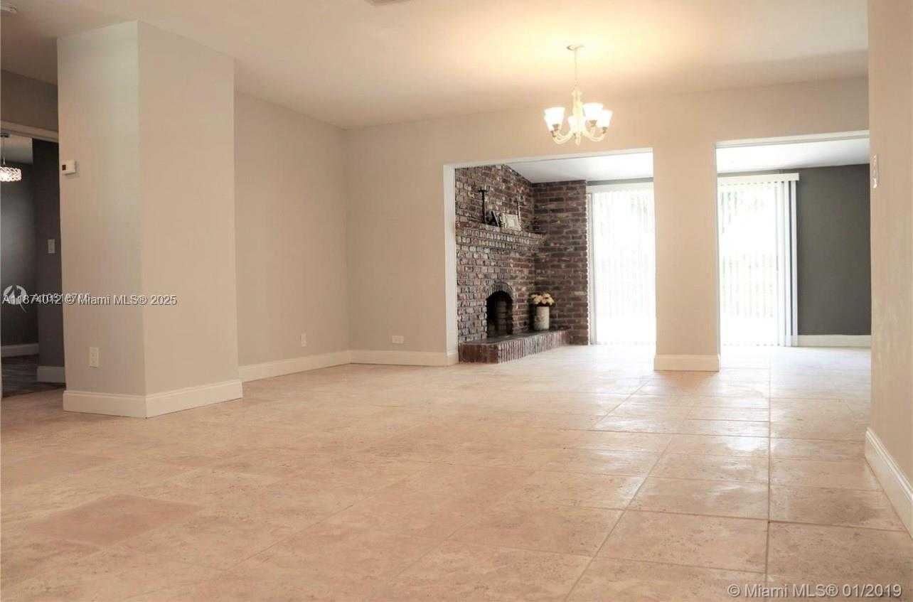Small Image of 1060 NORTH WEST 44TH, Oakland Park Number 5