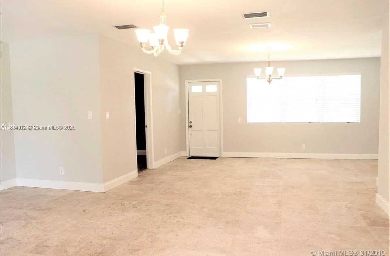 Small Image of 1060 NORTH WEST 44TH, Oakland Park Number 6