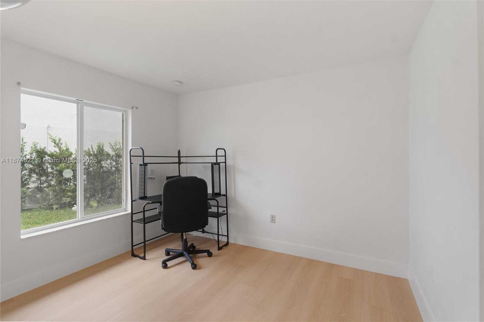 Small Image of 13357 SOUTH WEST 46TH CT, Miramar Number 20