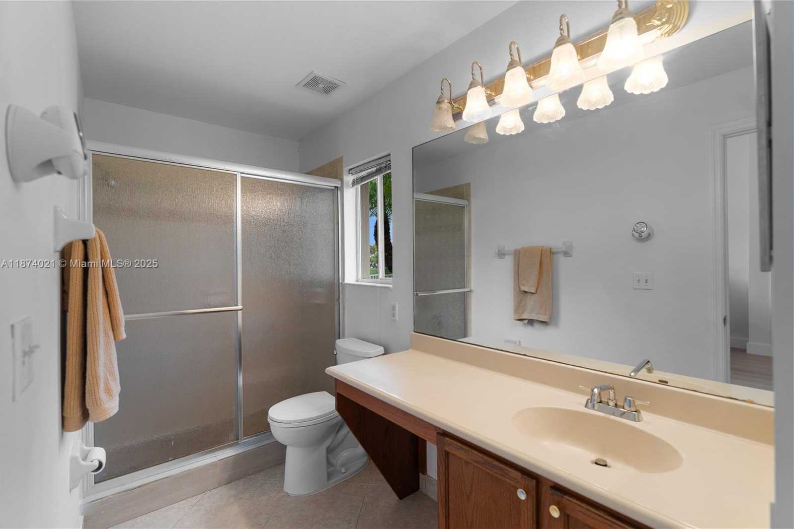 Small Image of 13357 SOUTH WEST 46TH CT, Miramar Number 25