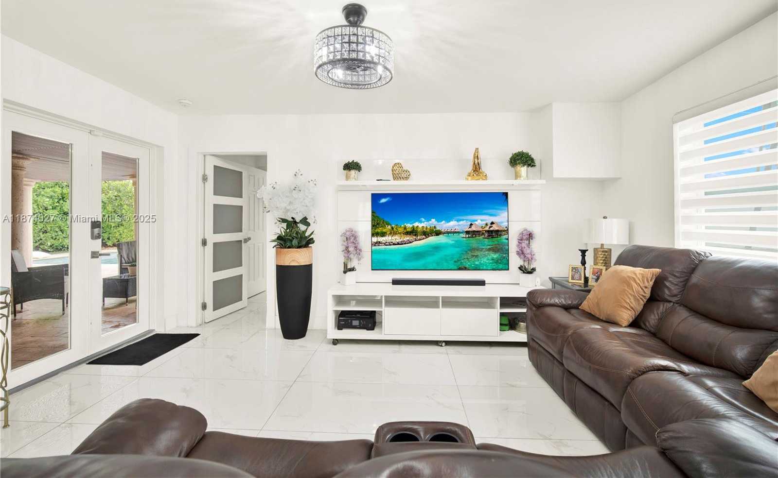 Small Image of 17904 NORTH WEST 78TH PL, Hialeah Number 17