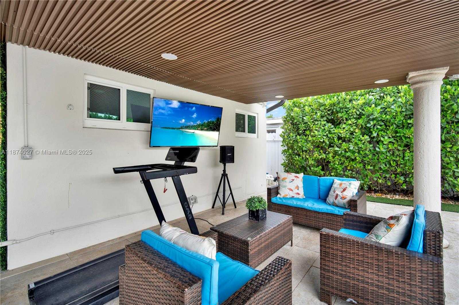 Small Image of 17904 NORTH WEST 78TH PL, Hialeah Number 22