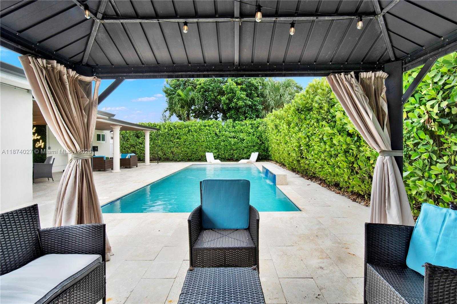 Small Image of 17904 NORTH WEST 78TH PL, Hialeah Number 24