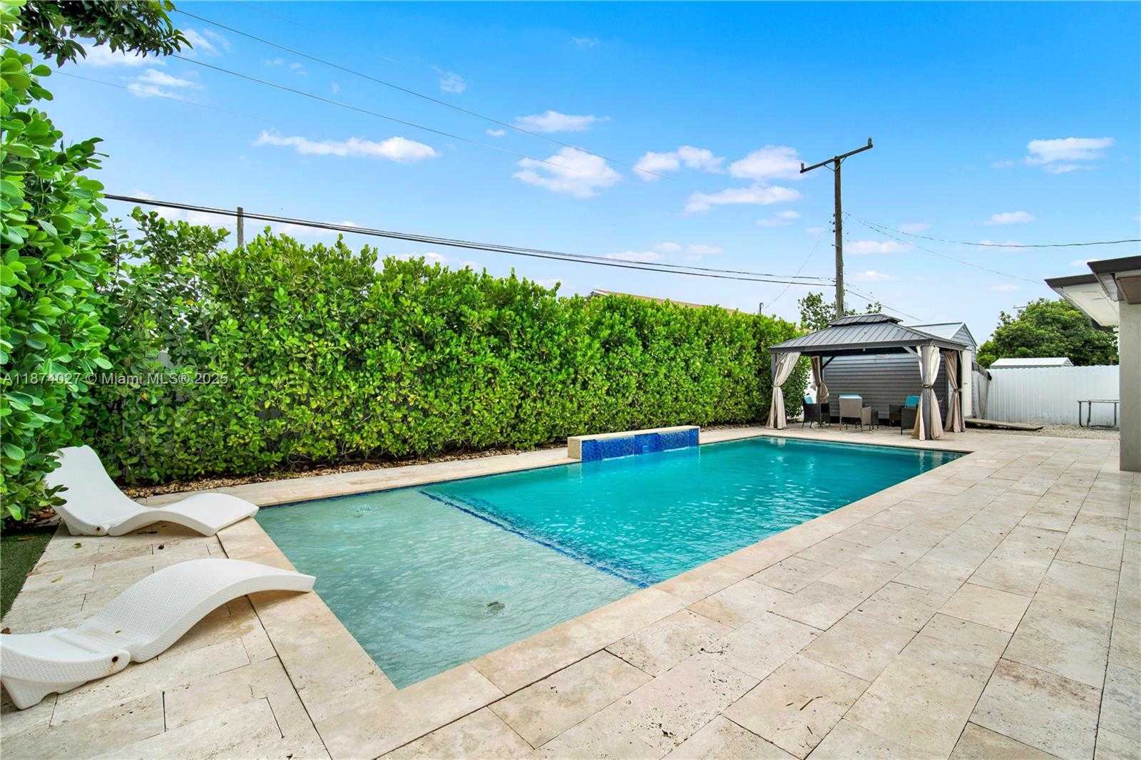 Small Image of 17904 NORTH WEST 78TH PL, Hialeah Number 26